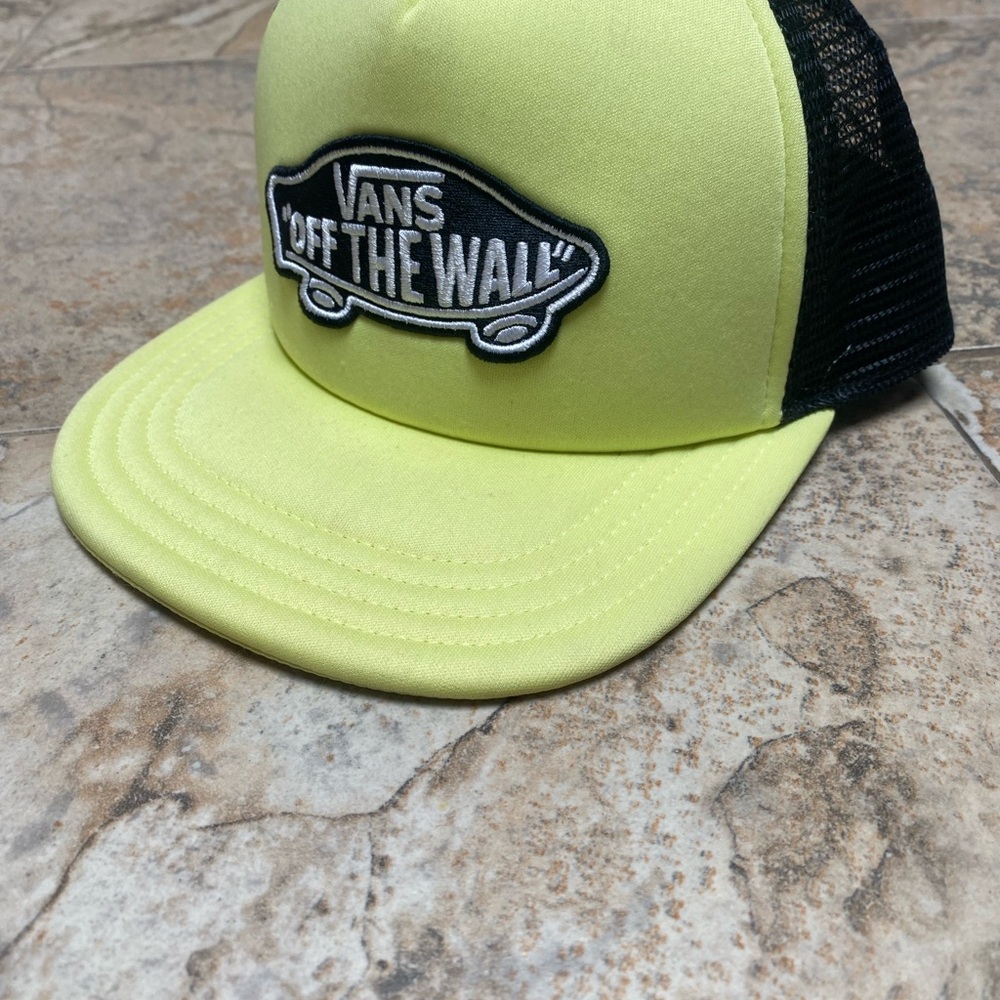 Vans Bright Yellow Trucker Cap BNWT